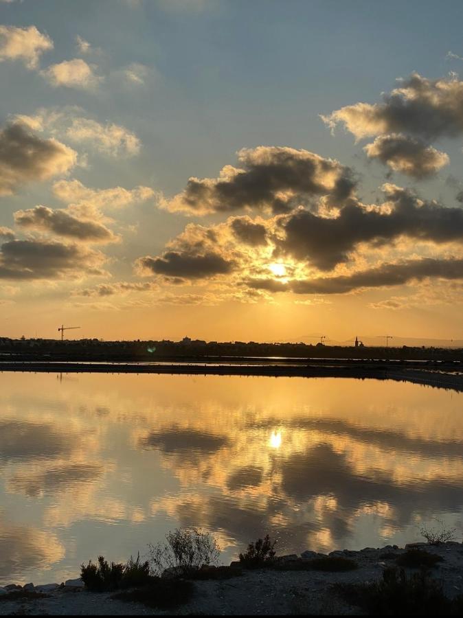 Appartement Bonito Adosado Con Piscina A 200 M De La Playa à El Mojon  Extérieur photo