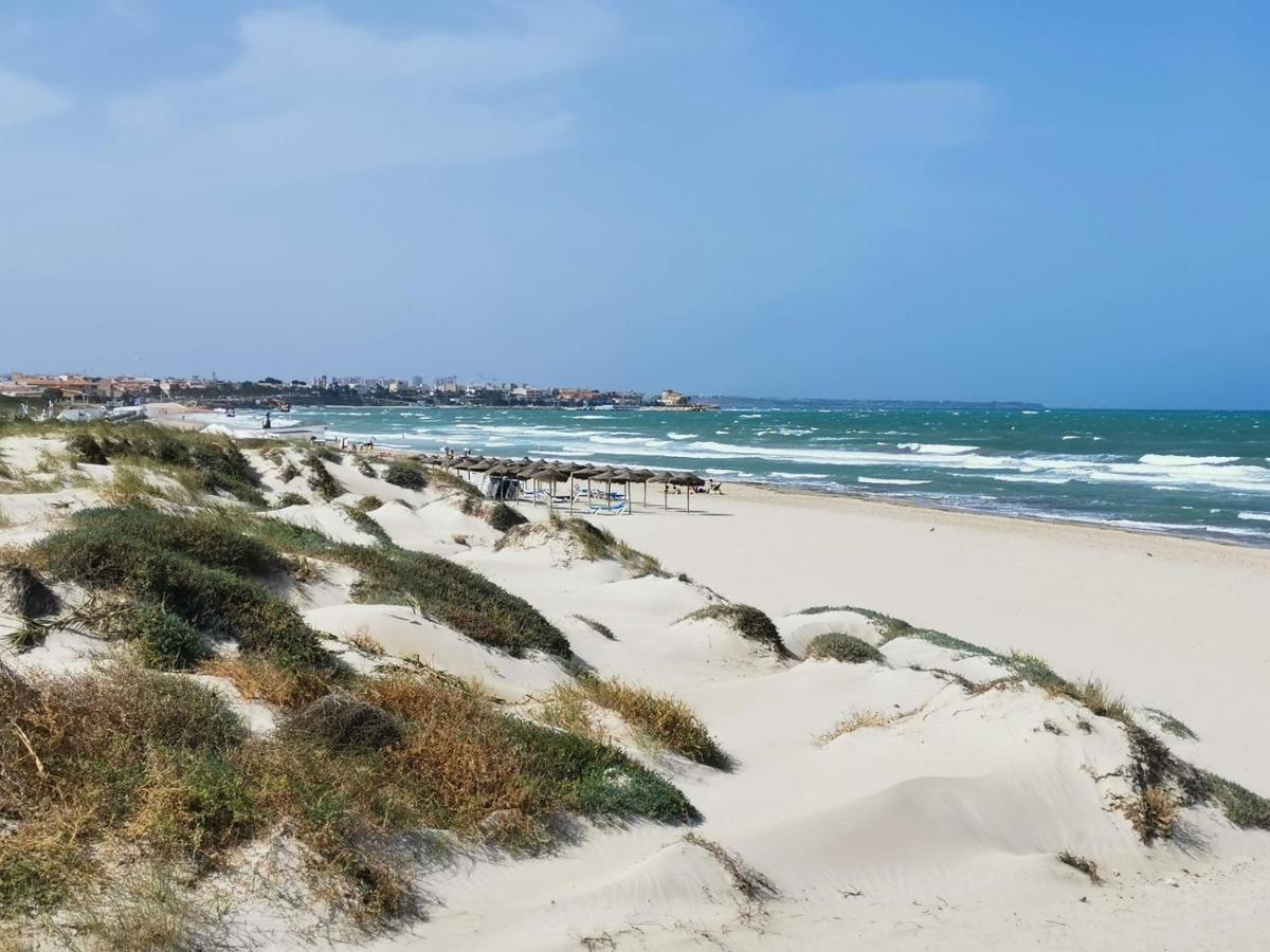 Appartement Bonito Adosado Con Piscina A 200 M De La Playa à El Mojon  Extérieur photo
