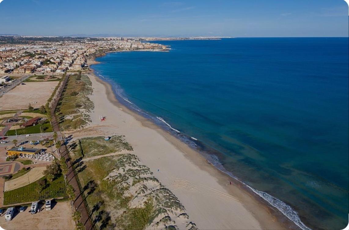 Appartement Bonito Adosado Con Piscina A 200 M De La Playa à El Mojon  Extérieur photo